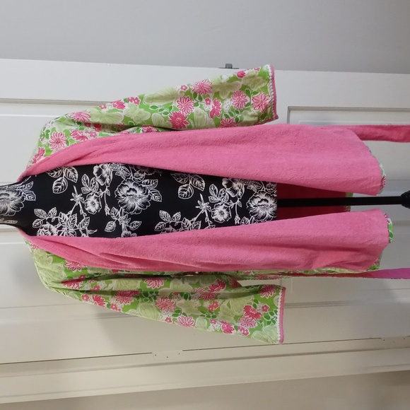 🪷VERY RARE Lilly Pulitzer🪷 - Green/Pink Butterfly/Flower Robe - Picture 12 of 16